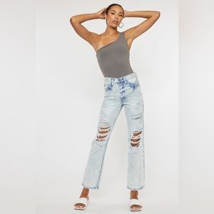 NWT Good American KanCan Ultra High Rise 90’s Ripped Boyfriend Jean